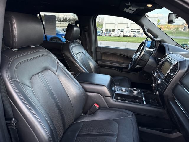 Used 2018 Ford Expedition Limited image 13