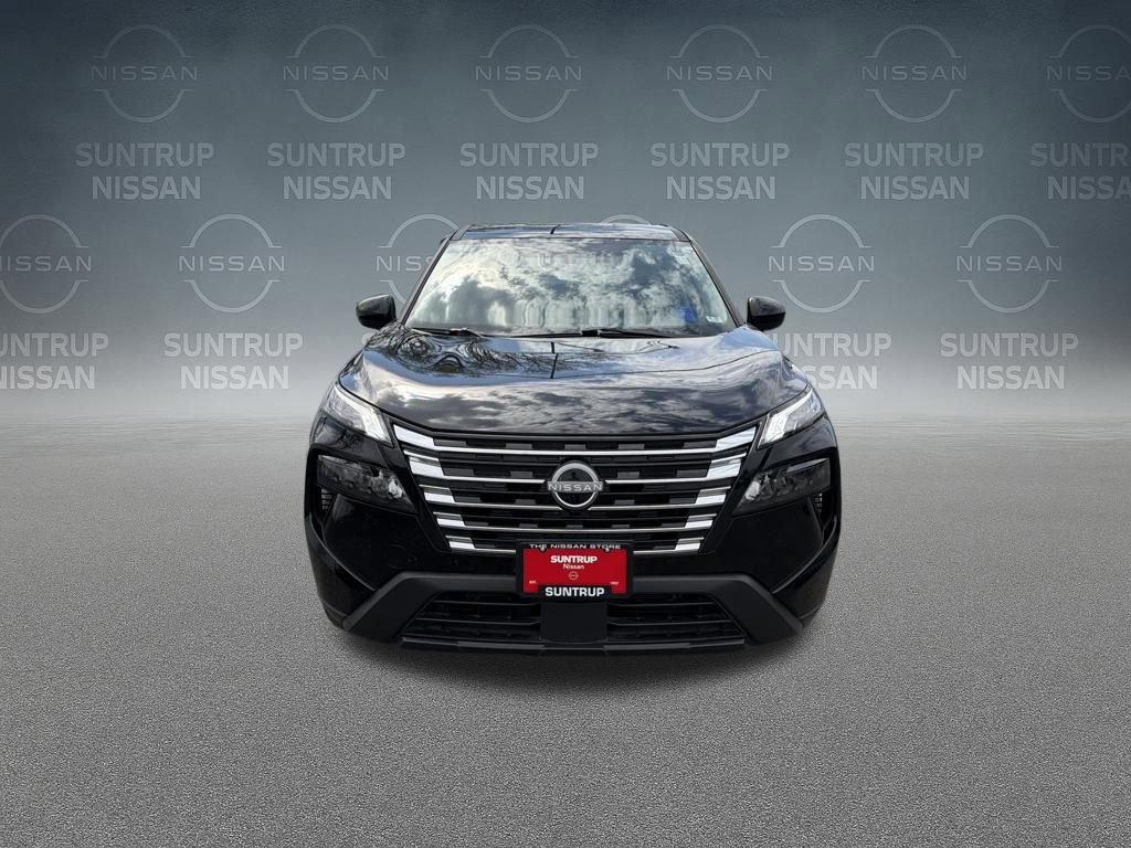 Used 2025 Nissan Rogue SV image 9