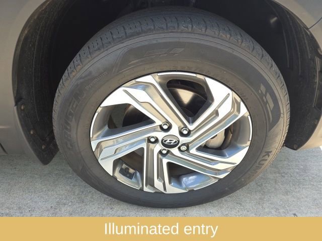 Used 2023 Hyundai Santa Fe SEL image 12