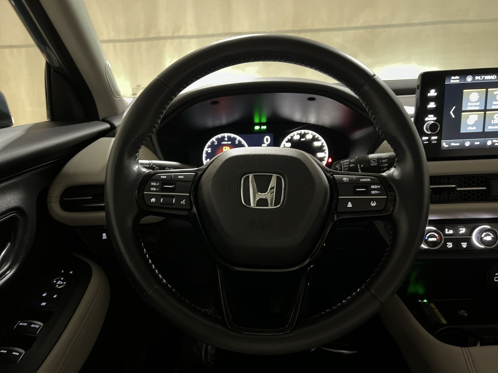 Used 2025 Honda HR-V EX-L image 24