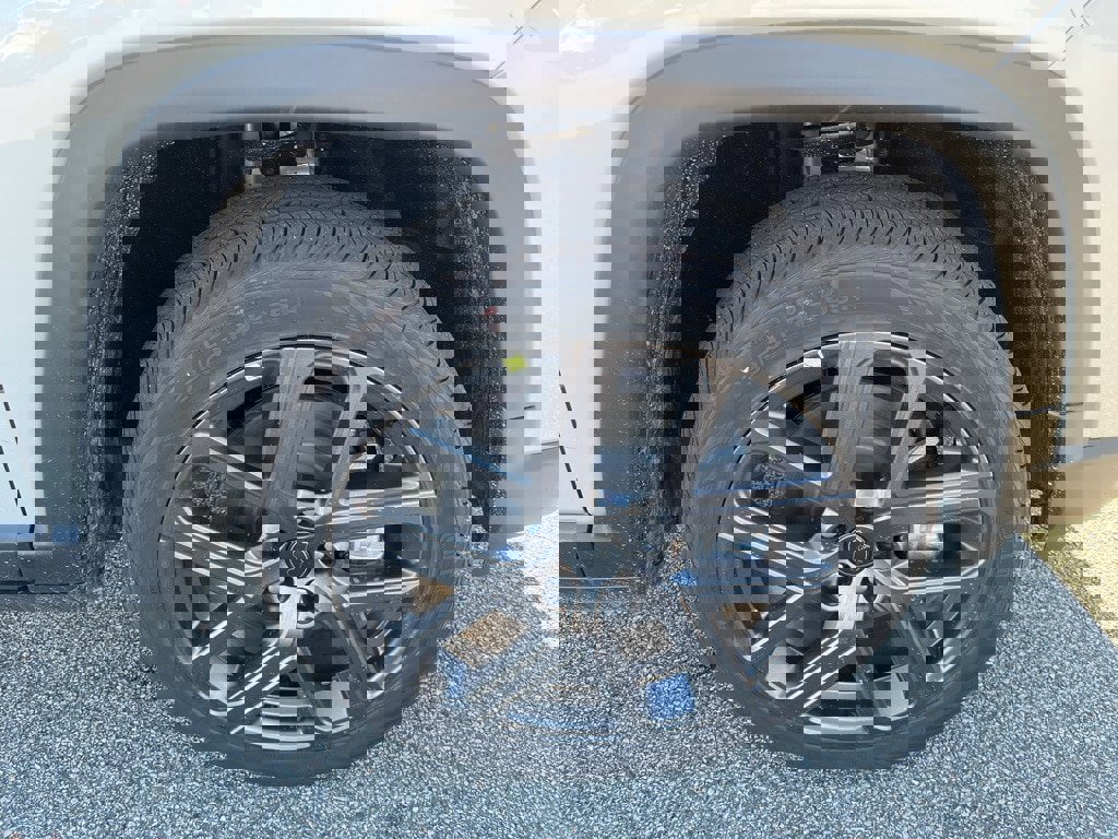 New 2026 Jeep Compass Limited image 9