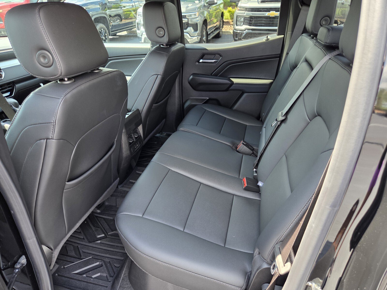 New 2026 Chevrolet Colorado LT w/ LT Convenience Package RWD image 6