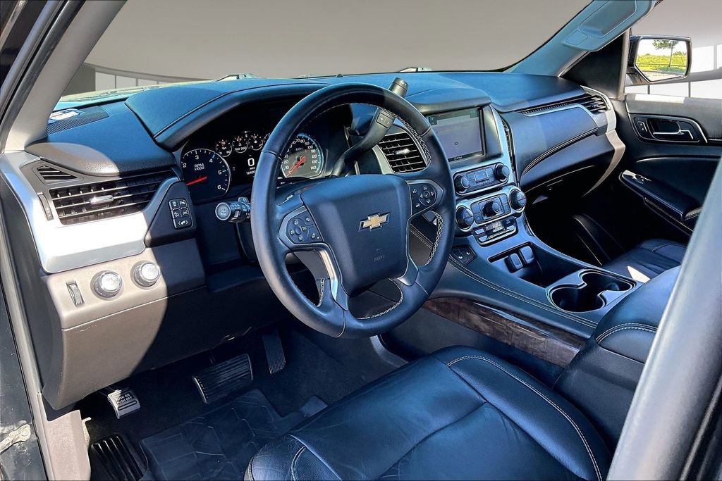 Used 2017 Chevrolet Suburban LT AWD/4WD image 13