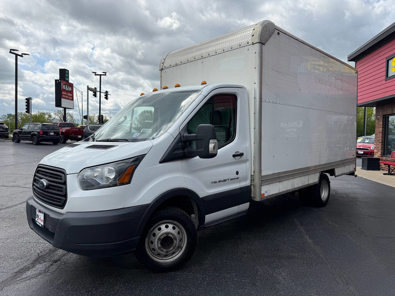 Used 2018 Ford Transit 350 156 DRW RWD image 3