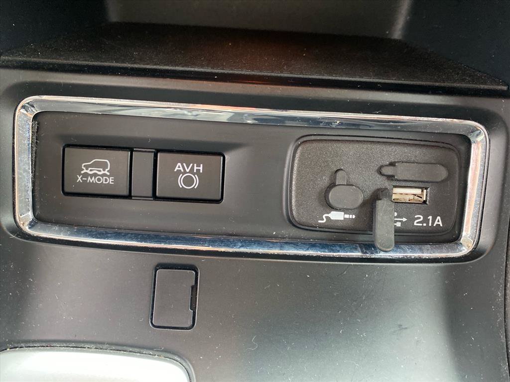 Used 2022 Subaru Ascent Premium w/ Convenience Package AWD/4WD image 13