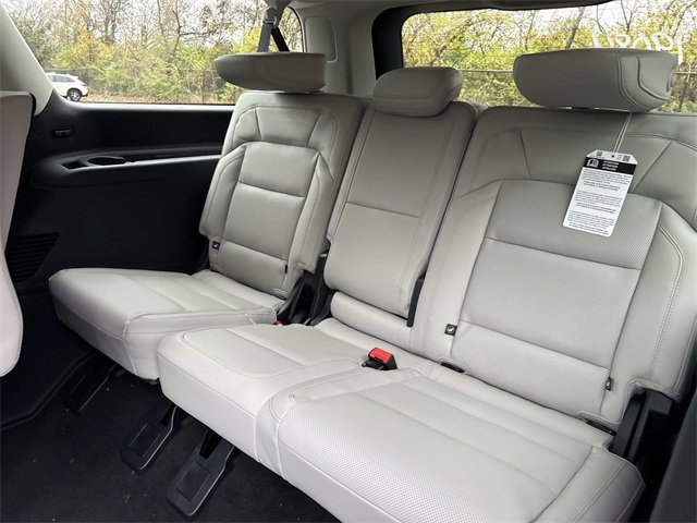 New 2025 Lincoln Navigator L Reserve image 19