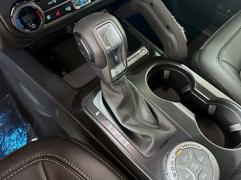 New 2026 Ford Bronco Outer Banks AWD/4WD image 18