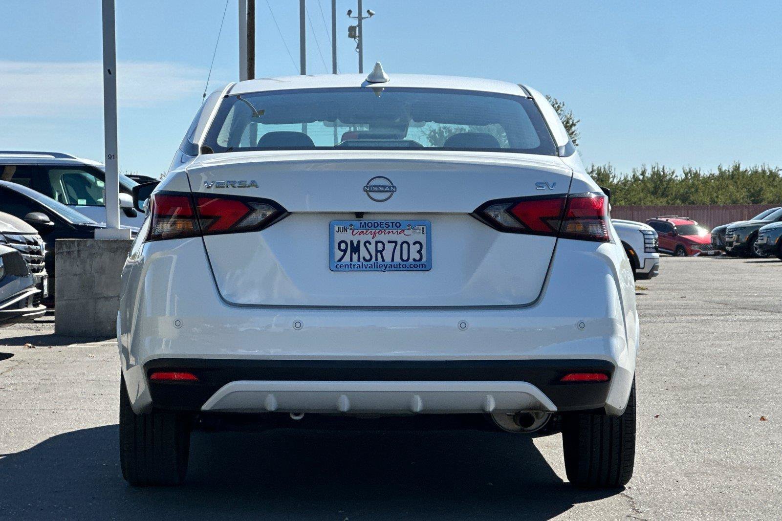 Certified 2024 Nissan Versa SV FWD image 4