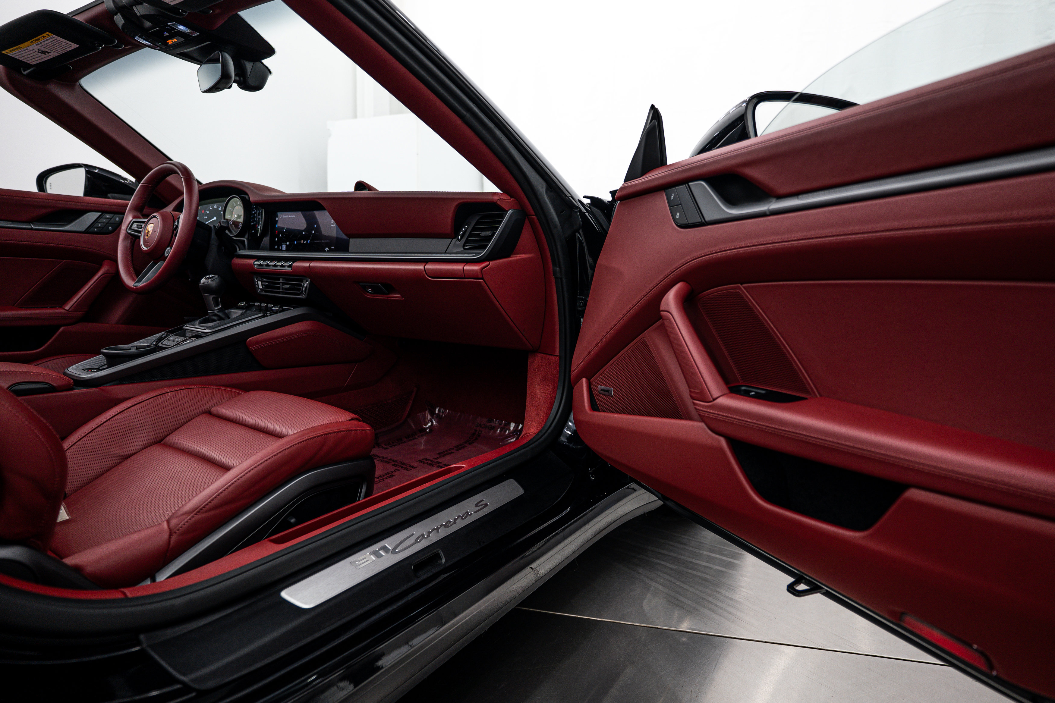 Certified 2024 Porsche 911 Carrera S RWD image 18