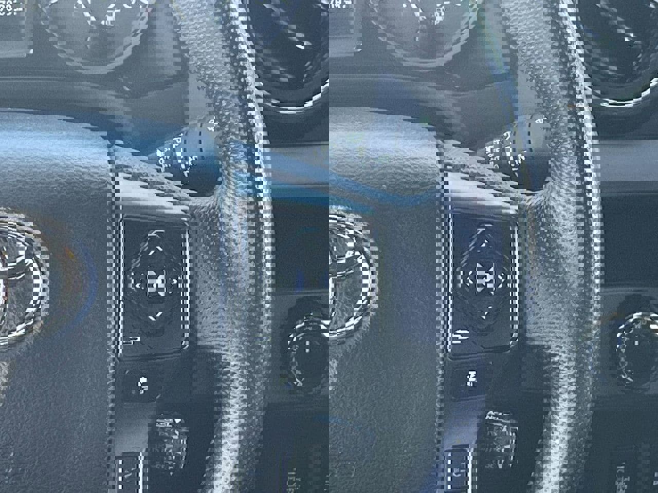 Used 2023 Toyota Tacoma TRD Off-Road w/ TRD Premium Off Road Package image 23