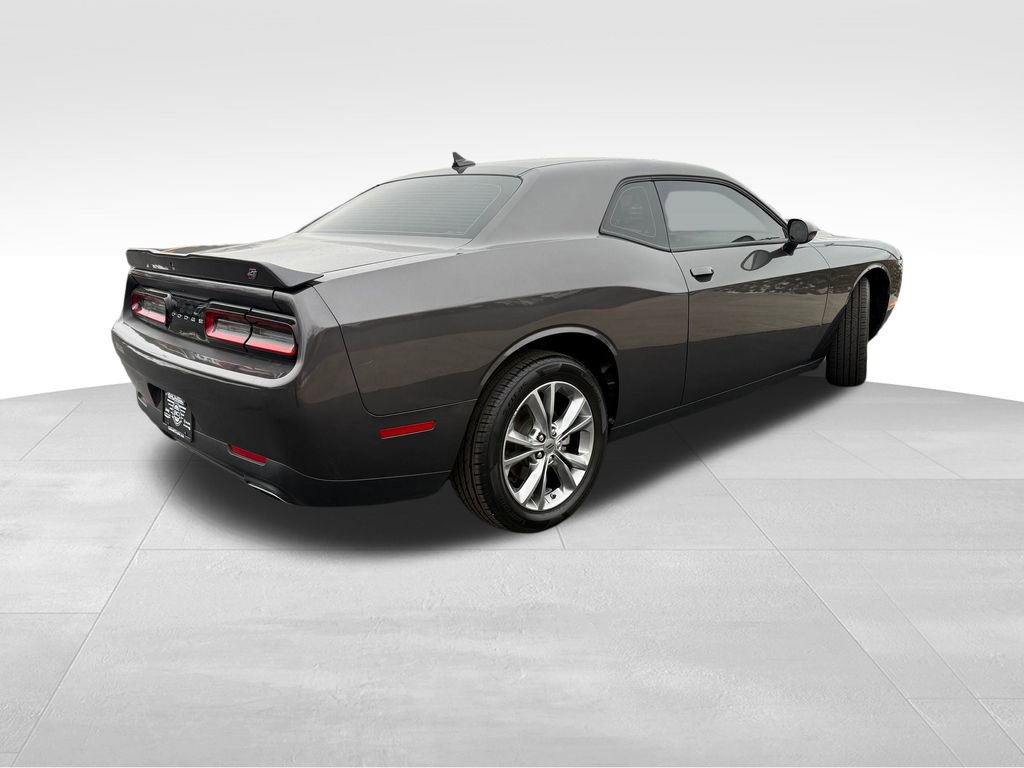 Used 2023 Dodge Challenger SXT w/ Cold Weather Group image 8