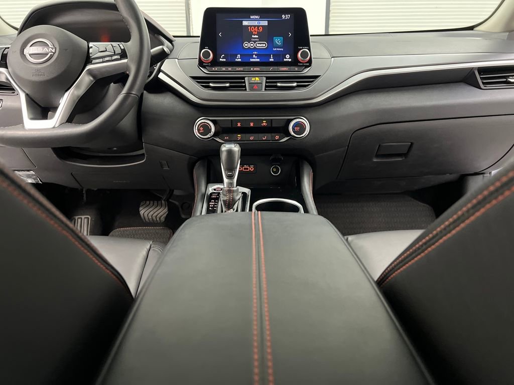Used 2024 Nissan Altima 2.5 SR image 31