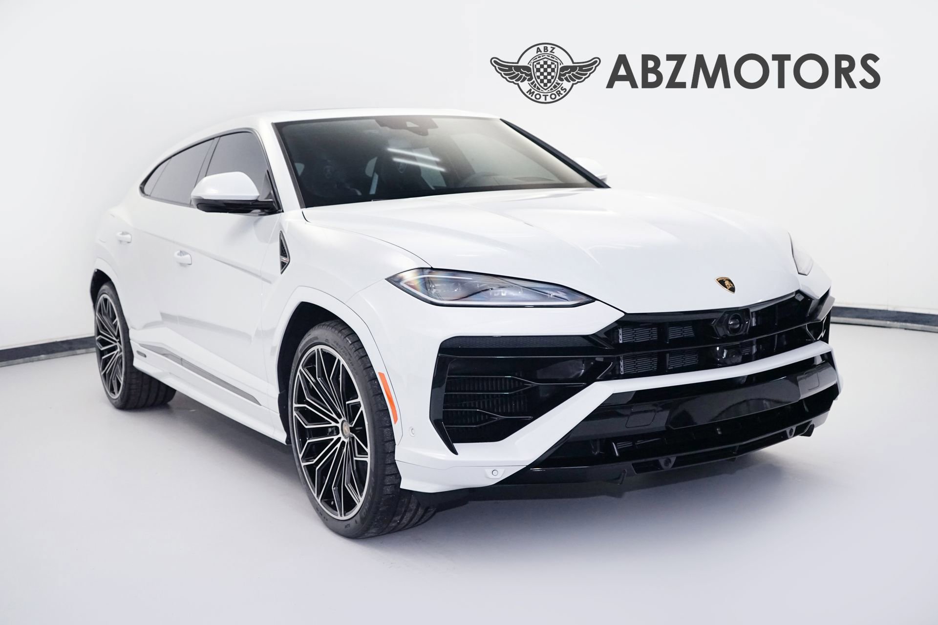 Used 2026 Lamborghini Urus SE