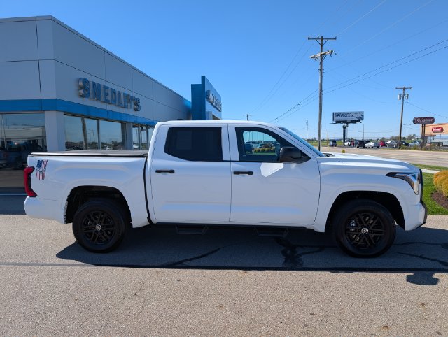 Used 2025 Toyota Tundra SR w/ SR Tow Package AWD/4WD image 2