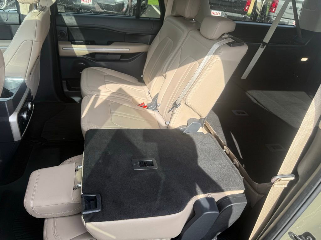 Used 2024 Ford Expedition Max Limited w/ Excursion Package AWD/4WD image 41