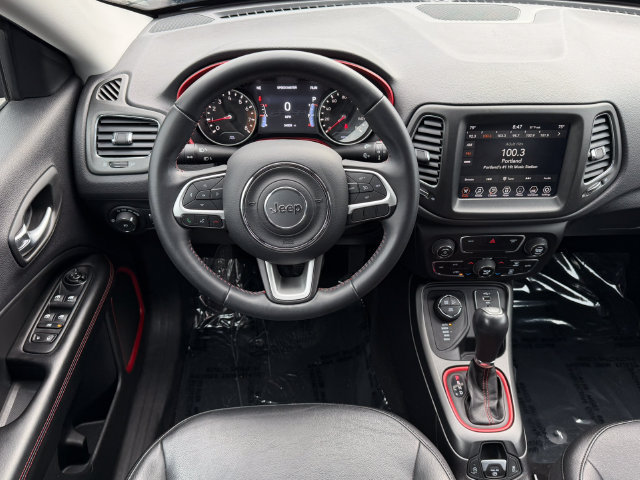 Used 2019 Jeep Compass Trailhawk AWD/4WD image 13