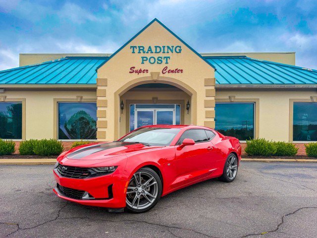 Used 2019 Chevrolet Camaro LT w/ RS Package RWD image 2