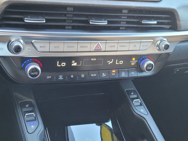 Used 2022 Kia Telluride SX w/ Towing Package FWD image 11