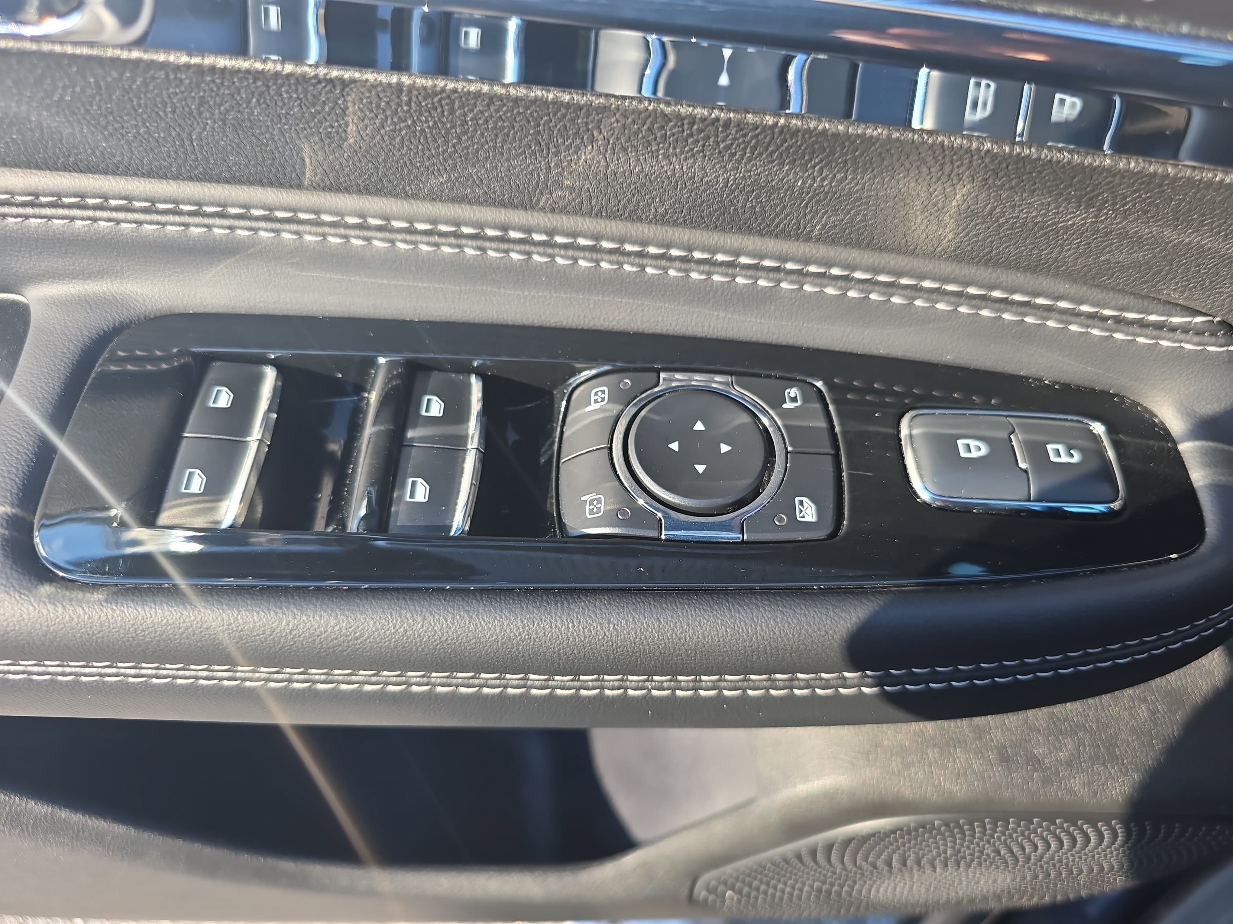 Certified 2024 Lincoln Corsair FWD image 27