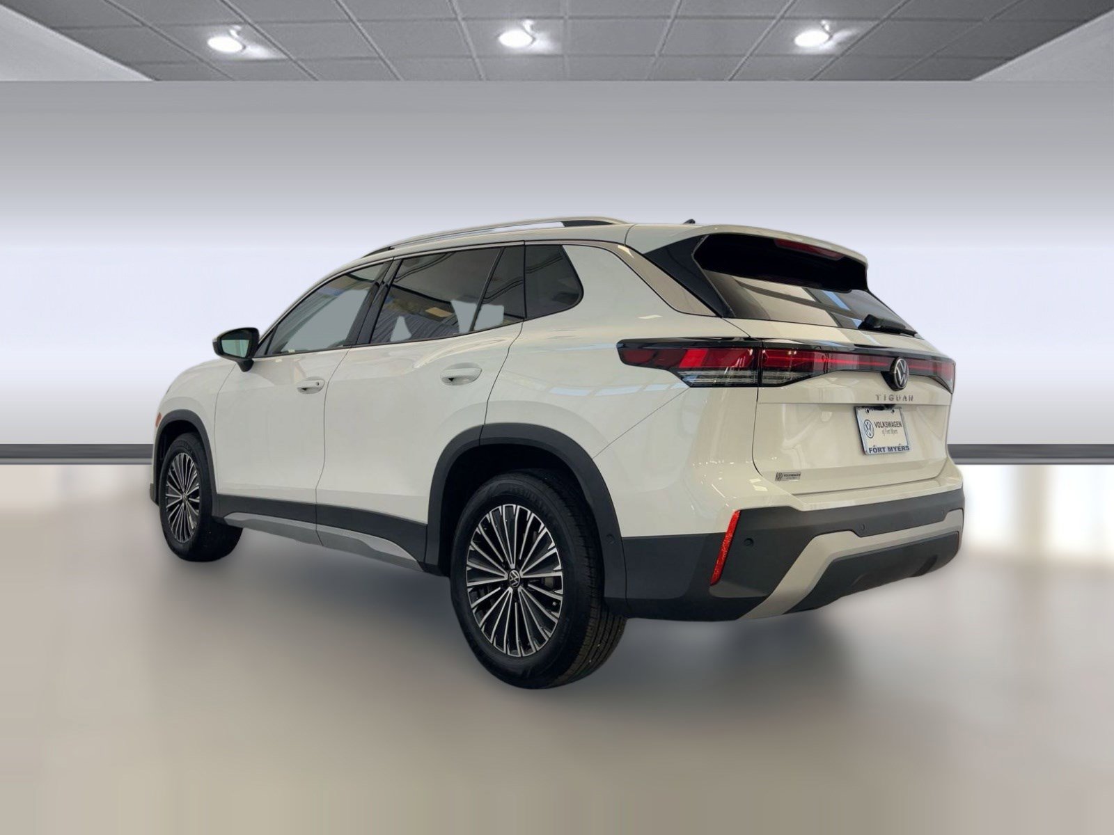 New 2026 Volkswagen Tiguan S FWD image 3