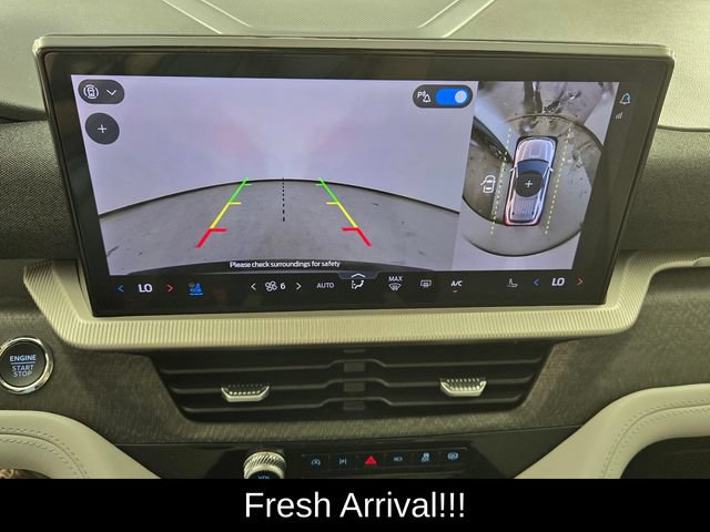 Used 2026 Ford Explorer Platinum w/ LUX Leather Package AWD/4WD image 32