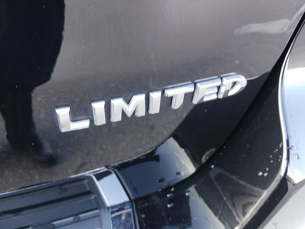 Used 2021 Jeep Grand Cherokee Limited w/ Sun & Sound Group RWD image 30