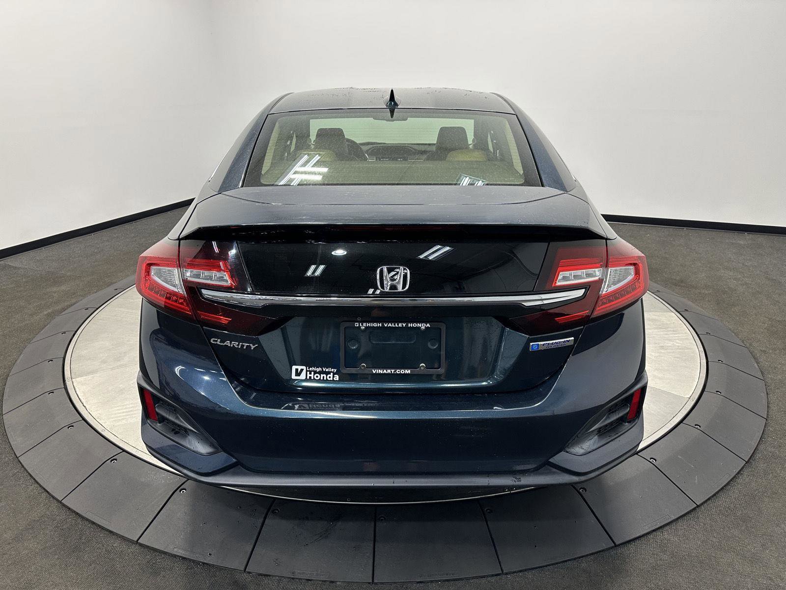 Used 2018 Honda Clarity Plug-In Hybrid image 6