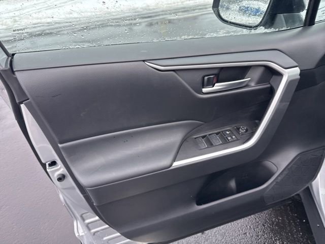 New 2025 Toyota RAV4 XLE image 17