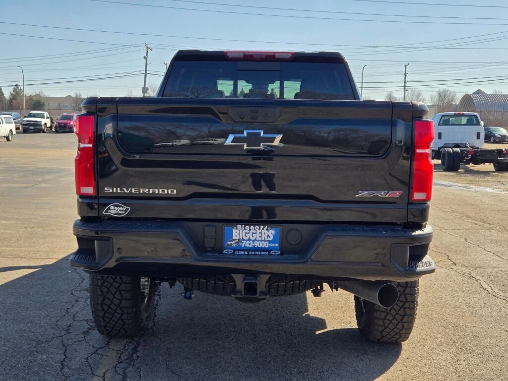 New 2026 Chevrolet Silverado 2500 ZR2 image 14