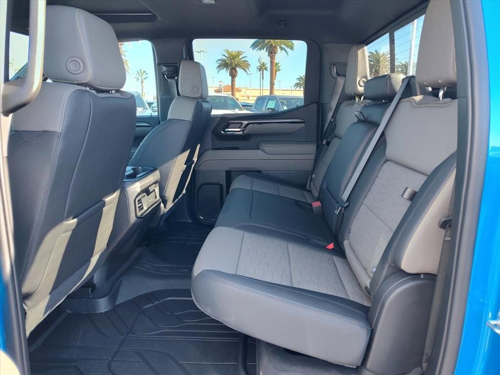 New 2026 Chevrolet Silverado 1500 ZR2 w/ Dark Appearance Package image 7