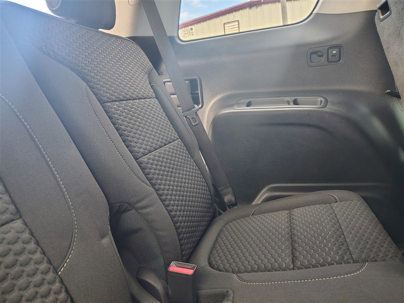 Used 2018 GMC Acadia SLE w/ Driver Alert Package I image 17