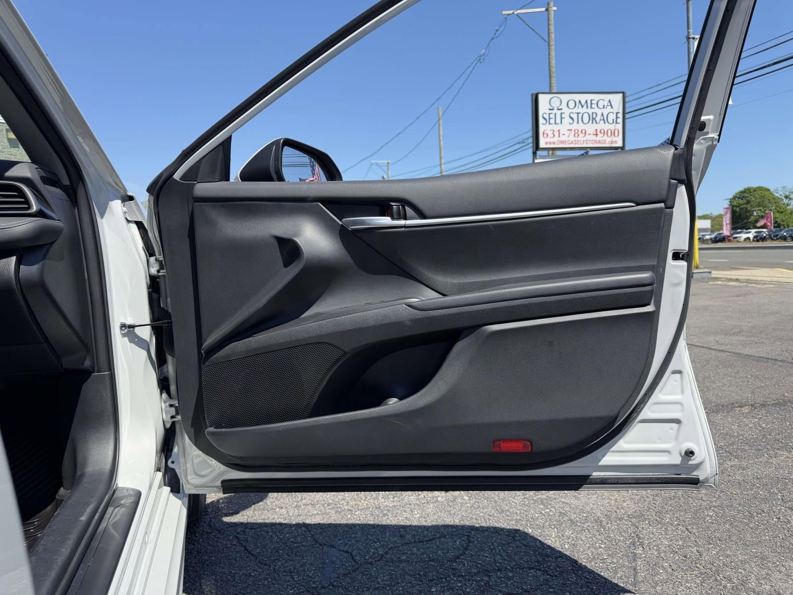 Used 2023 Toyota Camry SE AWD/4WD image 14