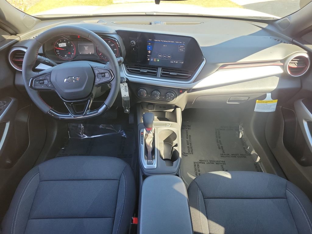 New 2026 Chevrolet Trax RS w/ Sunroof Package image 10