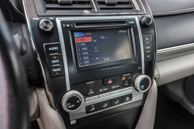 Used 2012 Toyota Camry LE FWD image 31