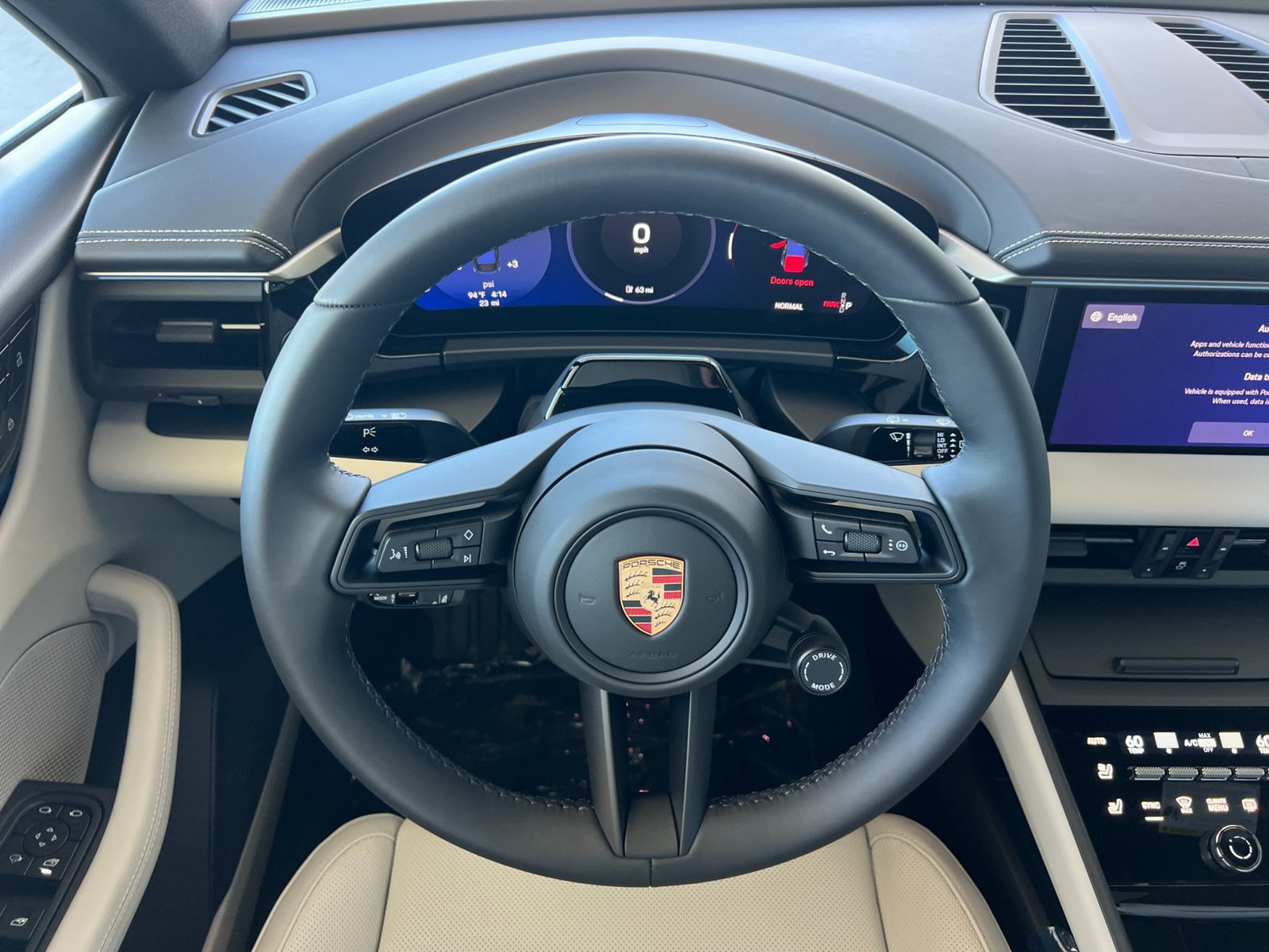 New 2026 Porsche Macan Electric RWD image 14