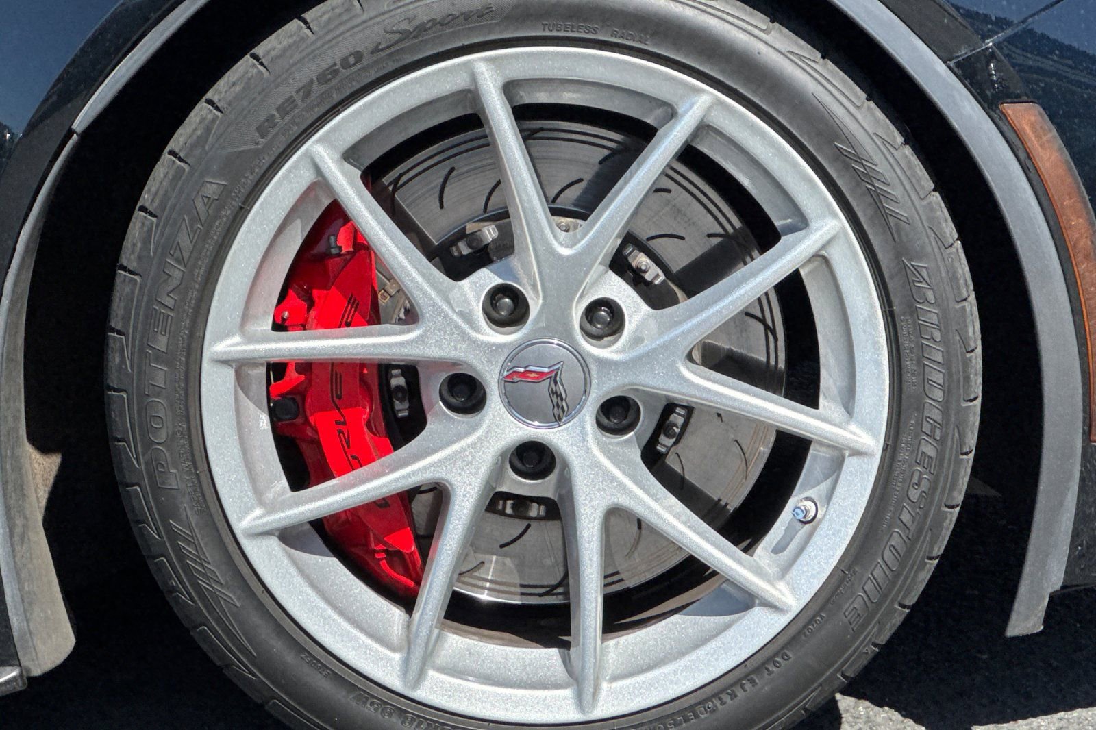 Used 2018 Chevrolet Corvette Z06 RWD image 40
