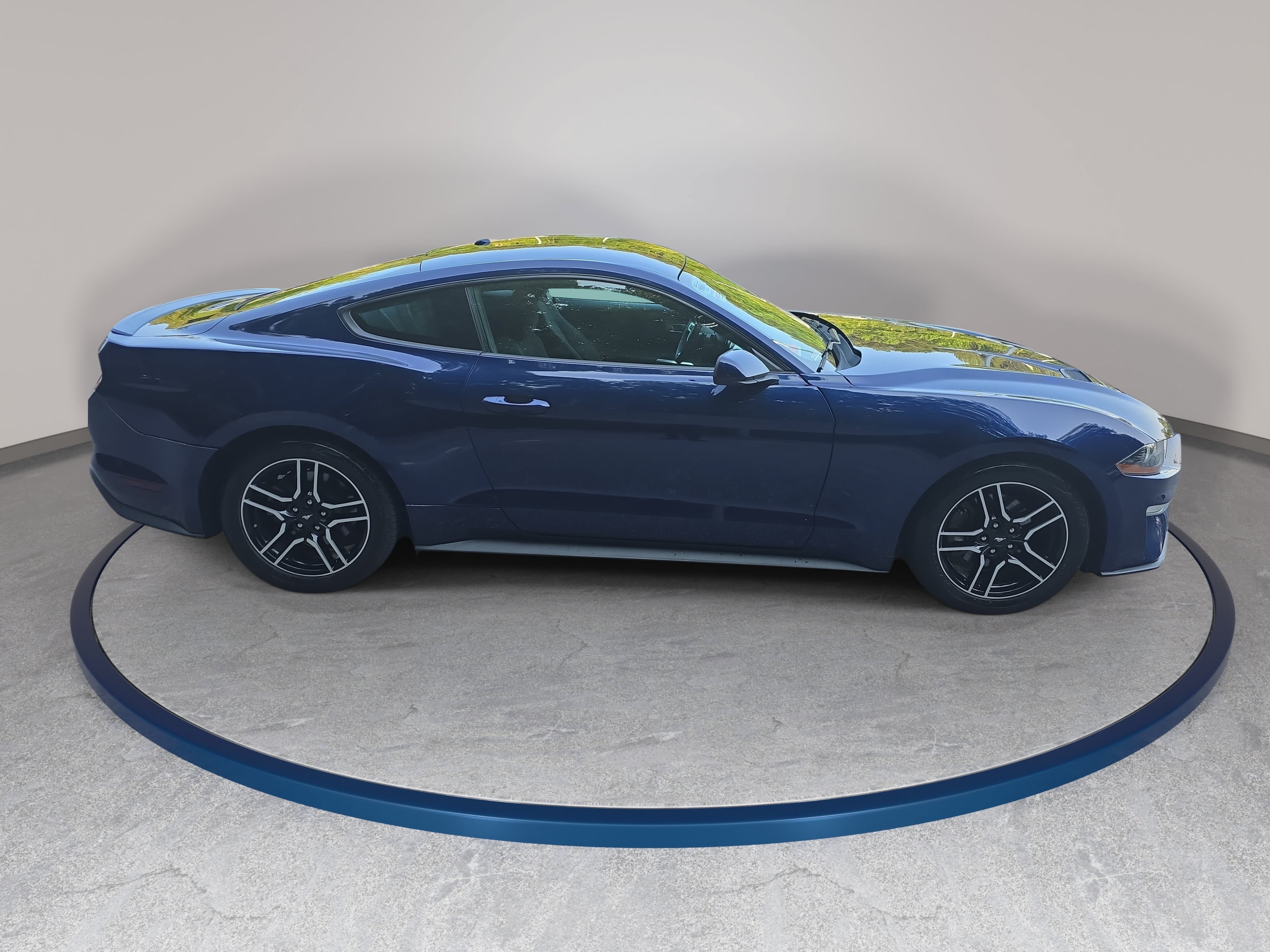 Used 2020 Ford Mustang Coupe w/ Equipment Group 101A RWD image 4