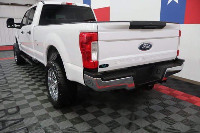 Used 2018 Ford F250 XL w/ Power Equipment Group AWD/4WD image 7