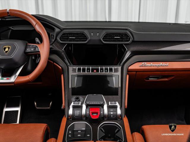 Used 2024 Lamborghini Urus S AWD/4WD image 31