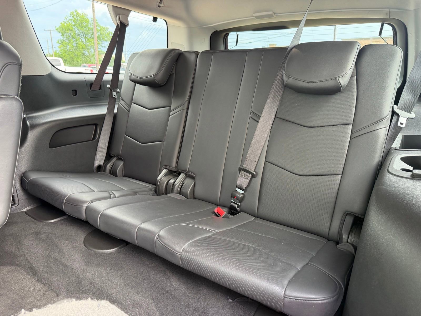 Used 2018 Cadillac Escalade ESV Luxury AWD/4WD image 22