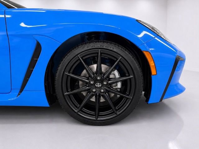 Used 2022 Toyota GR86 Premium RWD image 8