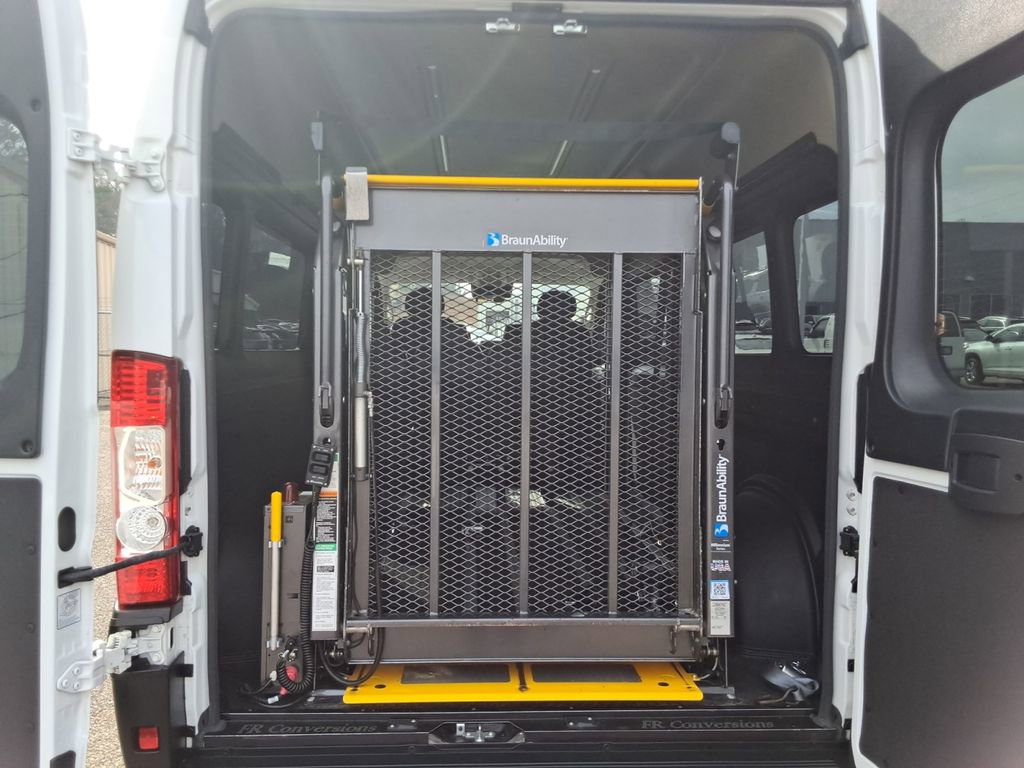 Used 2023 RAM ProMaster 2500 image 19