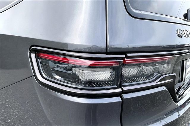 Used 2024 Jeep Grand Wagoneer L Series II w/ Quick Order Packagew 28T image 23