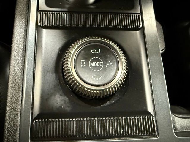 Used 2024 GMC Hummer EV 2X image 39