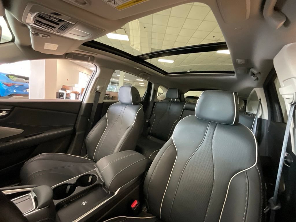 Certified 2026 Acura RDX w/ Advance Package AWD/4WD image 11