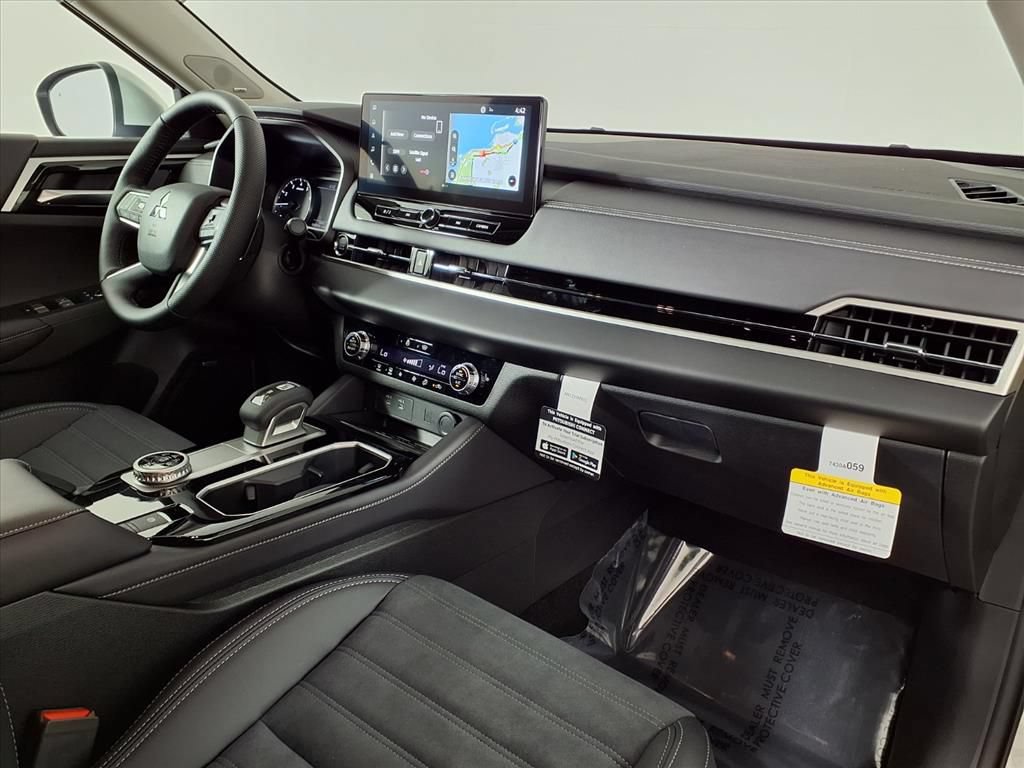New 2026 Mitsubishi Outlander SE AWD/4WD image 7