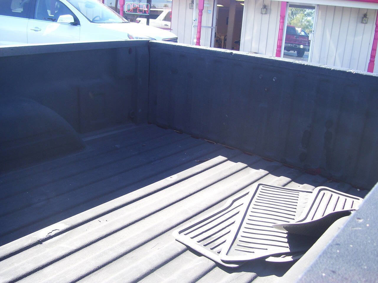 Used 2007 Chevrolet Silverado 1500 LS image 7
