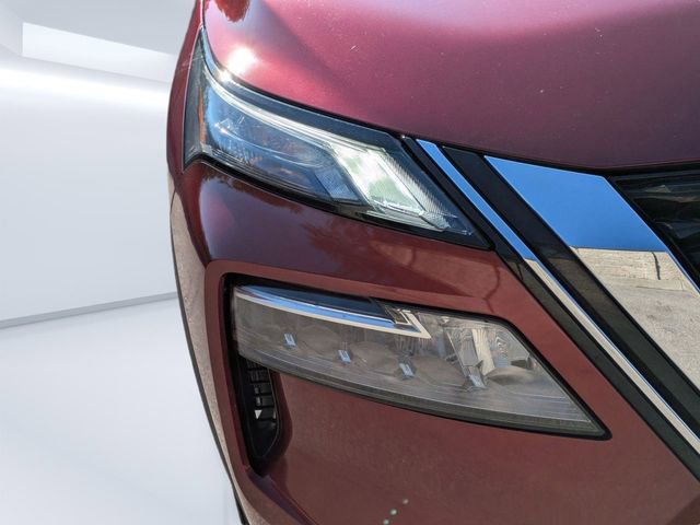 Used 2023 Nissan Rogue SV image 10