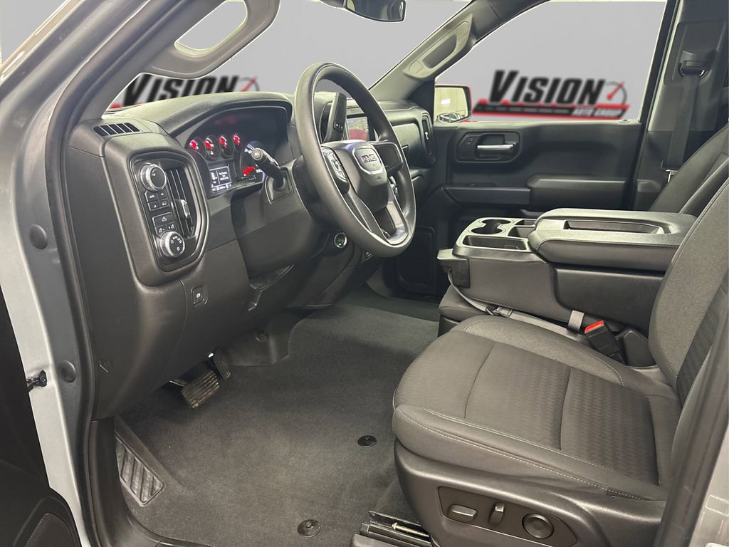 Used 2023 GMC Sierra 1500 Pro w/ Graphite Edition image 9