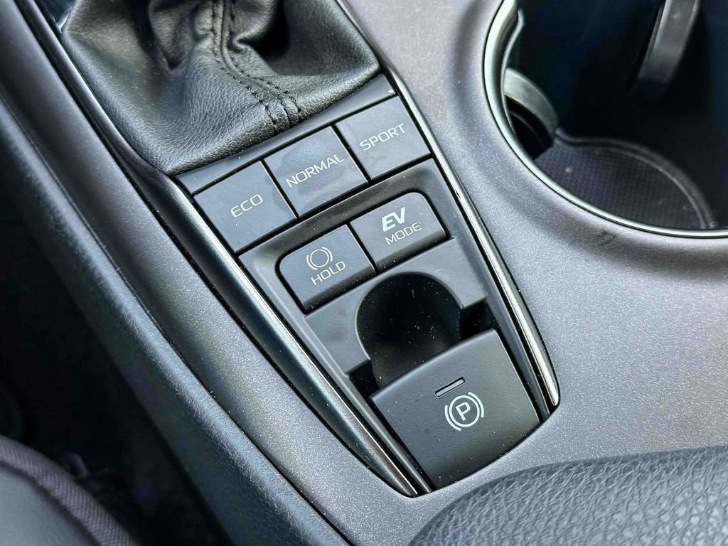 Used 2024 Toyota Camry XSE w/ Cold Weather Package image 34